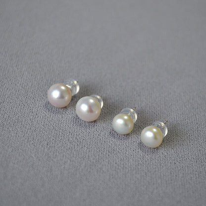Stunning Pearl Earring for Daily Wear