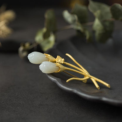 Charming Gold Piece for Any Occasion