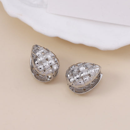Classic Earring with Timeless Appeal