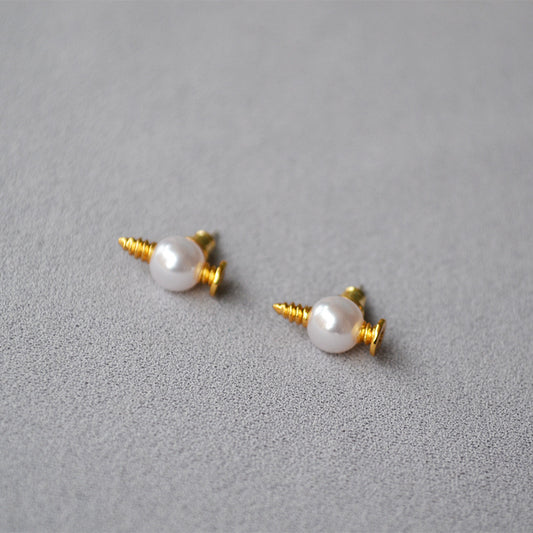 Beautiful Silver Earring with Unique Style