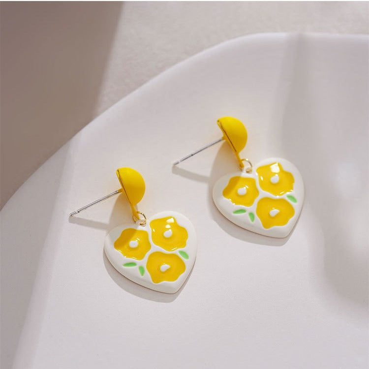 Vintage Handmade Earring