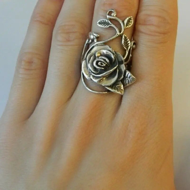 Stunning Ring for Daily Wear
