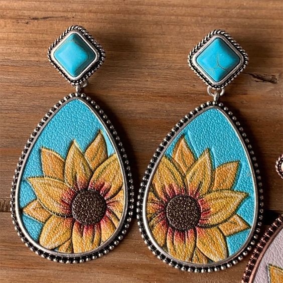 Delicate Artisan Silver Earring