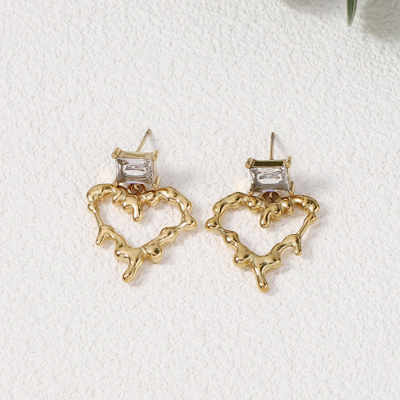 Charming Piece for Any Occasion