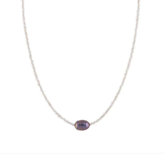 Romantic Pearl Necklace for Special Moments