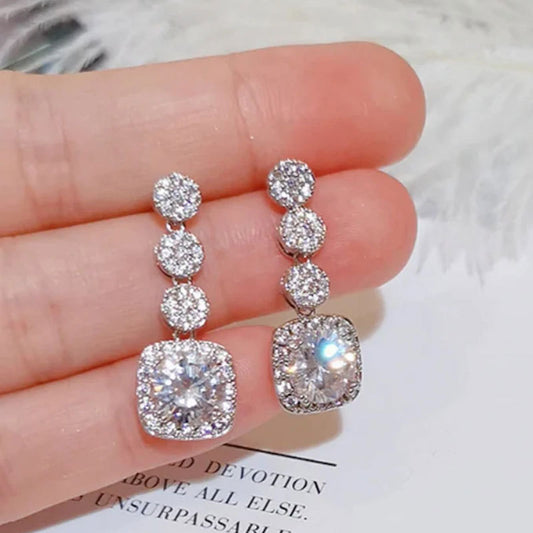Stunning Earring for Daily Wear