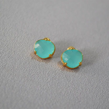 Romantic Gold Earring for Special Moments