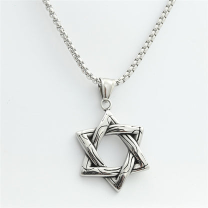 Charming Pendant for Any Occasion