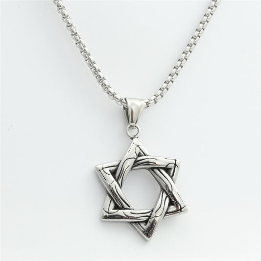 Charming Pendant for Any Occasion