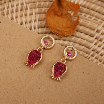 Charming Earring for Any Occasion