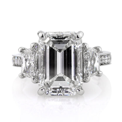 Classic Ring with Timeless Appeal
