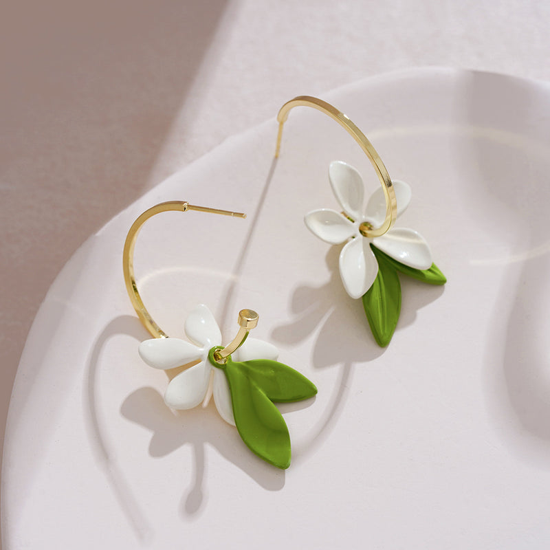 Beautiful Earring with Unique Style