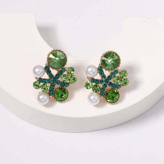 Beautiful Pearl Earring with Unique Style