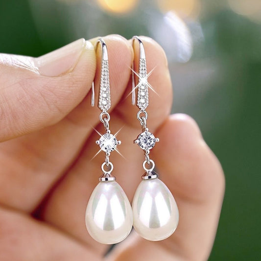 Charming Pearl Earring for Any Occasion
