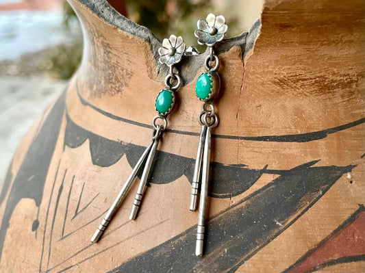 Charming Earring for Any Occasion