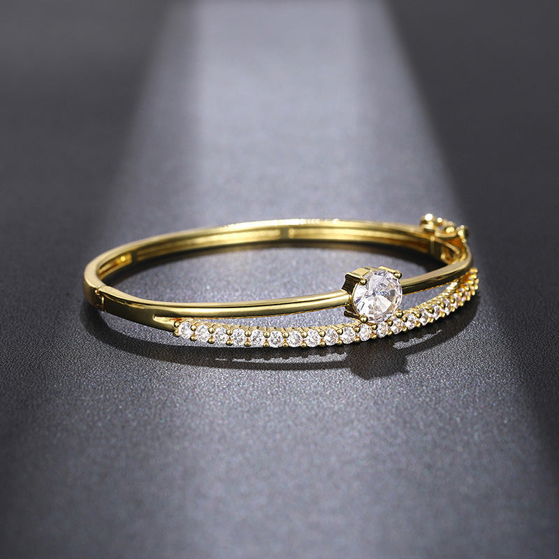 Charming Bracelet for Any Occasion