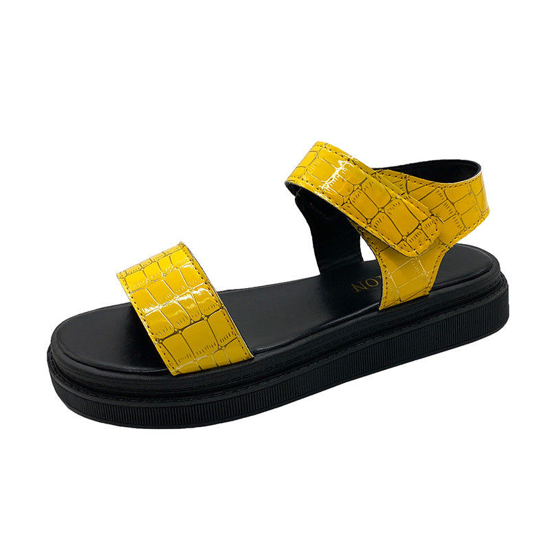 Graceful Orthopedic Sandals for Modern Look