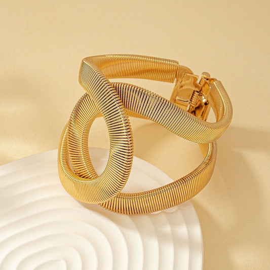 Classic Bracelet with Timeless Appeal