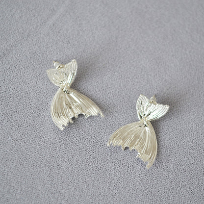 Vintage Handmade Gold Earring
