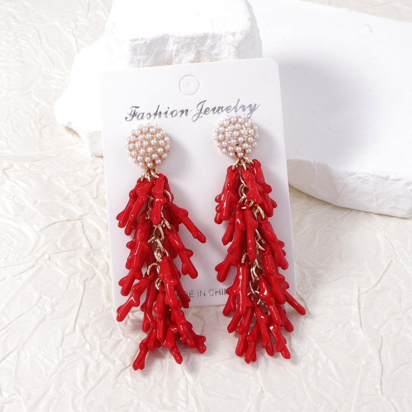Charming Pearl Earring for Any Occasion