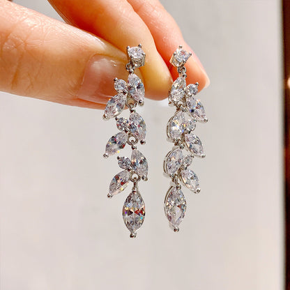 Charming Earring for Any Occasion