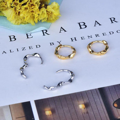 Charming Earring for Any Occasion