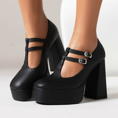 Graceful Orthopedic Sandals for Modern Look