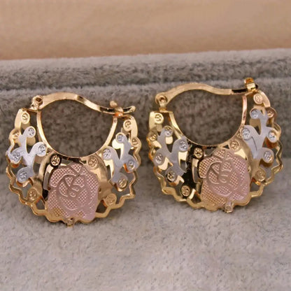 Classic Earring with Timeless Appeal
