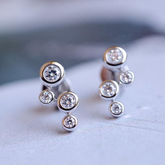 Charming Earring for Any Occasion