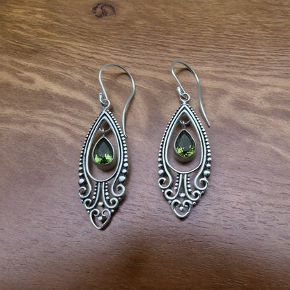 Vintage Handmade Earring