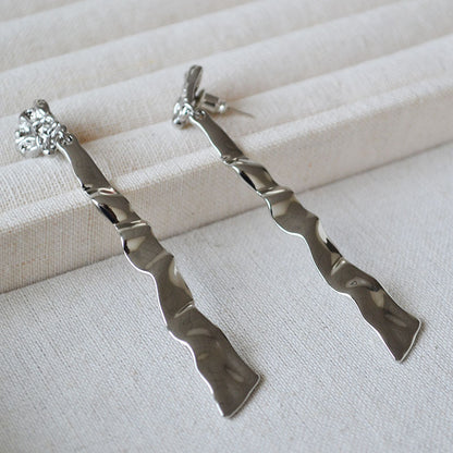 Romantic Earring for Special Moments