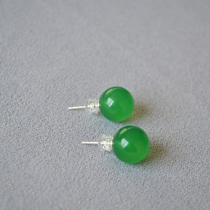 Charming Silver Earring for Any Occasion