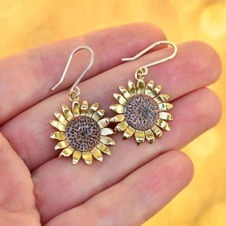 Romantic Earring for Special Moments