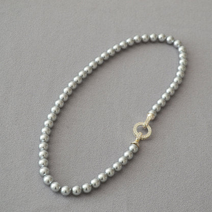 Classic Pearl Necklace with Timeless Appeal