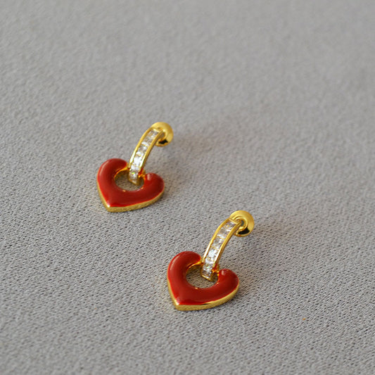 Classic Silver Earring with Timeless Appeal
