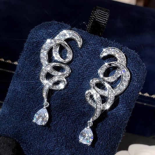 Charming Earring for Any Occasion