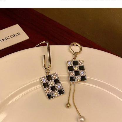 Romantic Earring for Special Moments