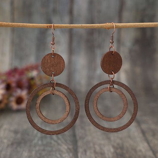 Charming Earring for Any Occasion