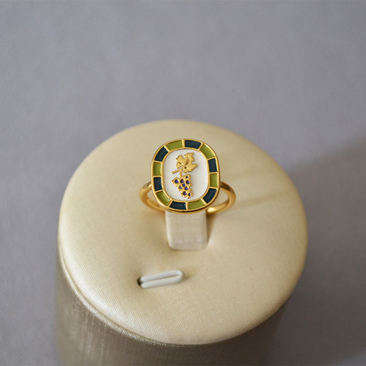 Beautiful Gold Ring with Unique Style