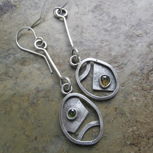 Stunning Earring for Daily Wear