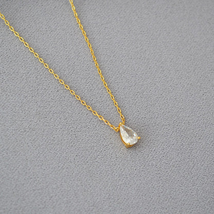 Beautiful Gold Necklace with Unique Style