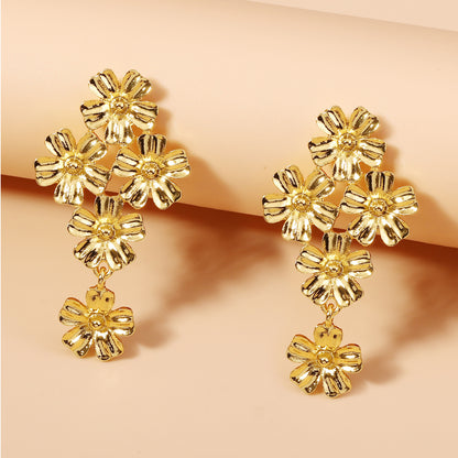 Delicate Artisan Gold Earring