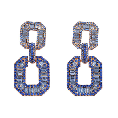Charming Piece for Any Occasion