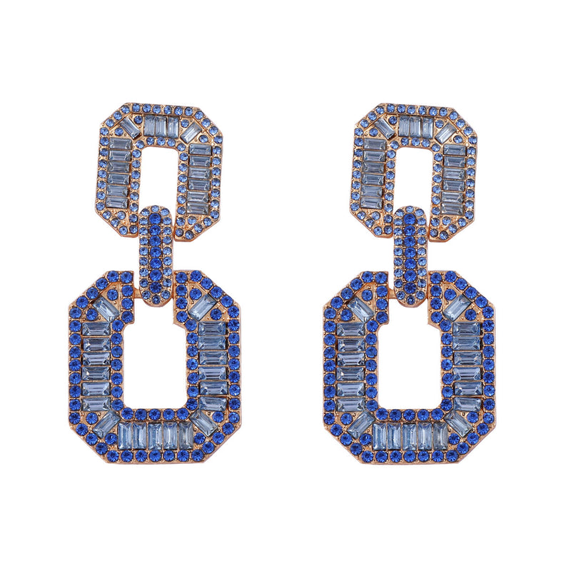 Charming Piece for Any Occasion