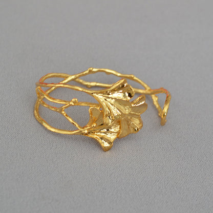 Charming Gold Bracelet for Any Occasion