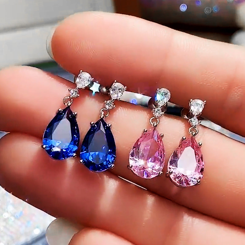 Elegant Earring for Every Occasion