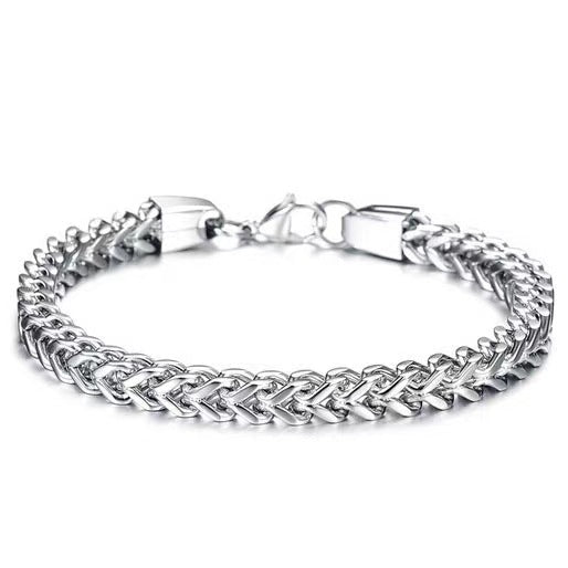 Stunning Bracelet for Daily Wear