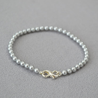Beautiful Pearl Necklace with Unique Style