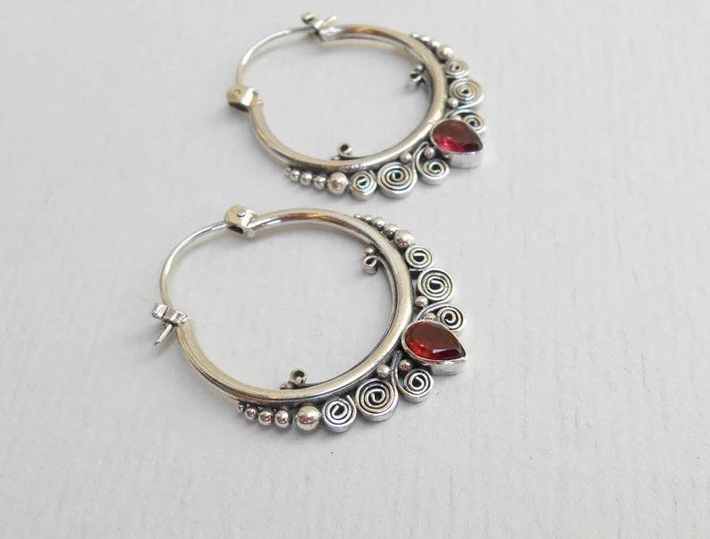 Charming Earring for Any Occasion