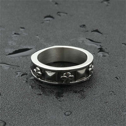 Delicate Artisan Ring